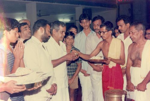 1987 -0049