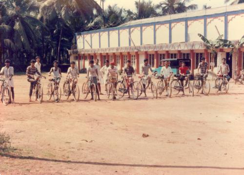 1987 -0083