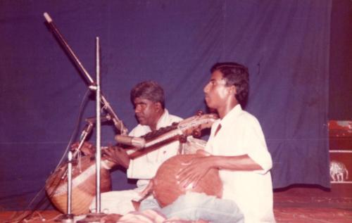 1991 - 010