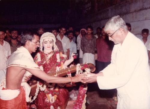 1991 - 056