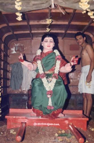 1992 - 002