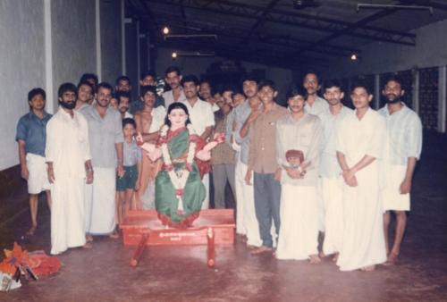 1992 - 004