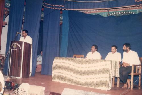 1992 - 054