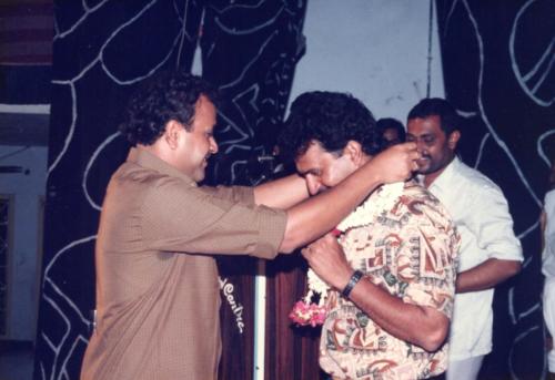 1993 - 082