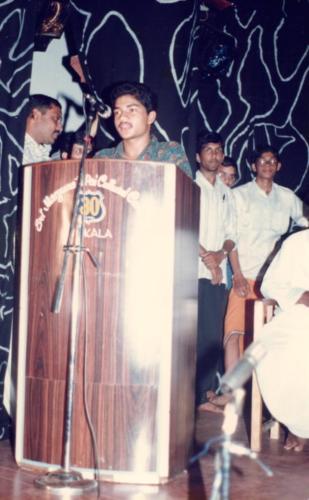 1993 - 040
