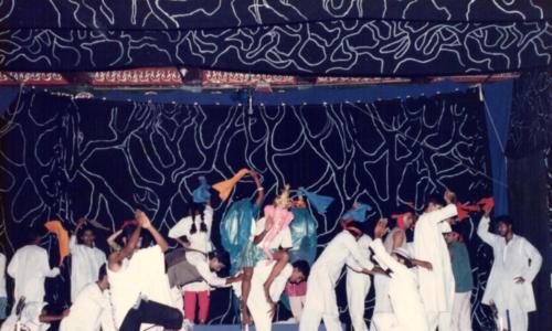 1993 - 044