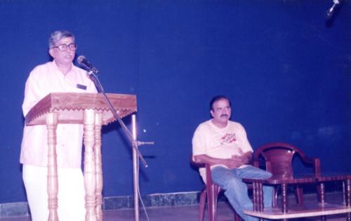 2000 - 009