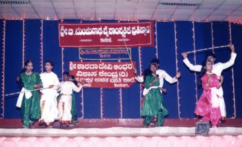 2001 -003