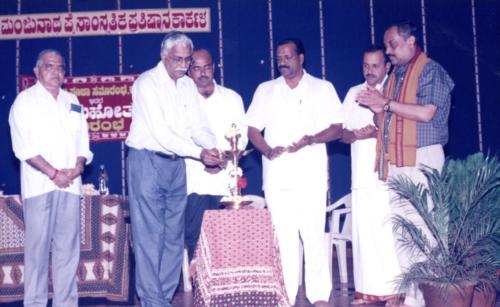 2003 - 012