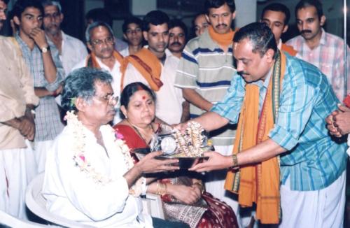 2003 - 086