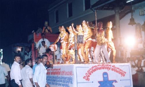2003 - 111